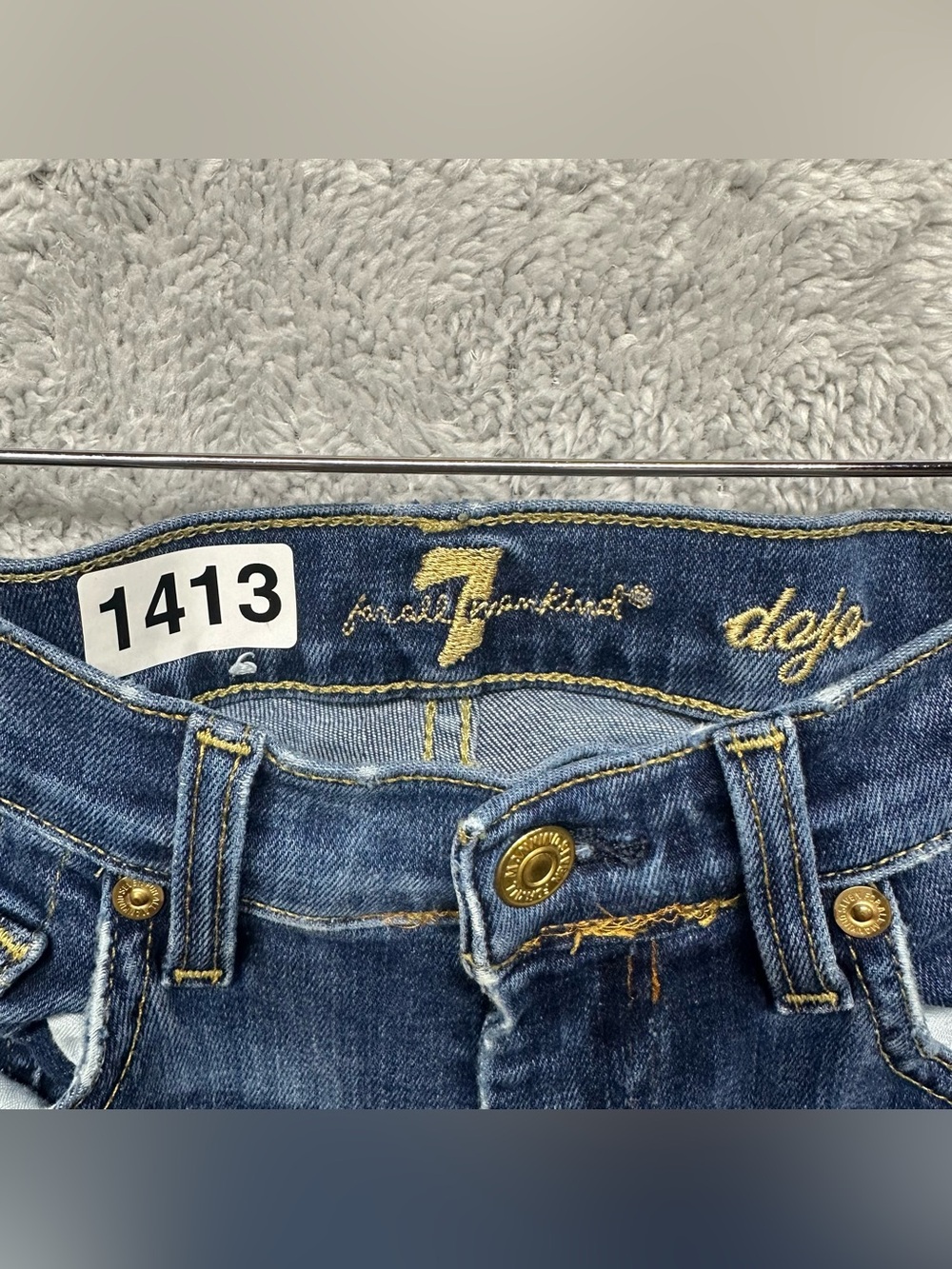 7 For All Mankind Dojo Flare Jeans Women’s 24 Medium Wash Wide Leg Flare Y2K - Picture 4 of 13